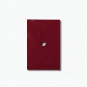 PLACA PLASTICA ROJO GAUDI SALIDA CABLE